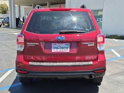 Used 2017 Subaru Forester 2.5i w/ Popular Package #2A AWD/4WD image 7