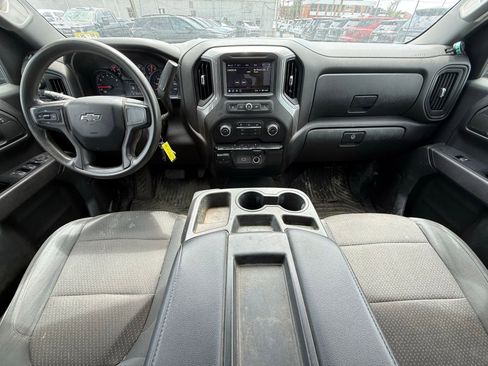 Used 2019 Chevrolet Silverado 1500 Custom Trail Boss w/ Custom Convenience Package AWD/4WD image 21