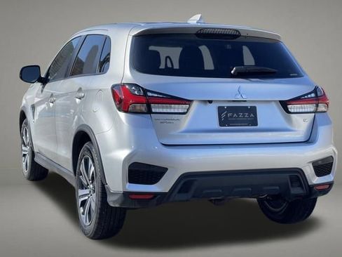 Used 2025 Mitsubishi Outlander Sport SE AWD/4WD image 3