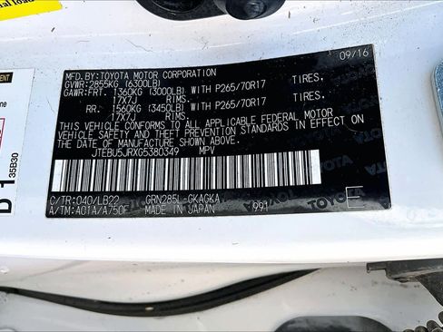 Used 2016 Toyota 4Runner SR5 Premium image 32