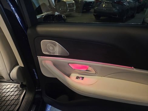 Used 2022 Mercedes-Benz GLE 350 4MATIC image 10