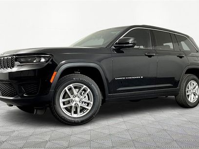 New 2025 Jeep Grand Cherokee Laredo X