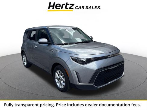 Used 2025 Kia Soul LX w/ LX Technology Package FWD image 1