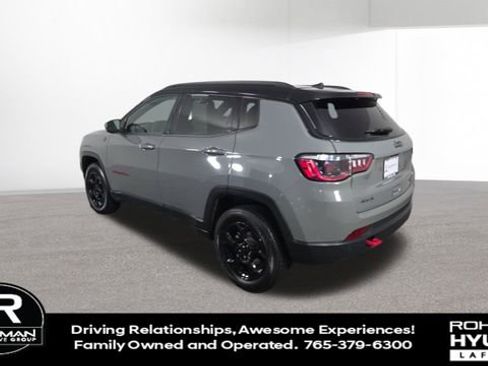 Used 2023 Jeep Compass Trailhawk image 8