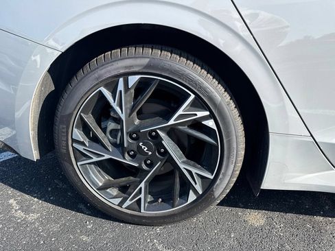 Used 2025 Kia K5 GT-Line AWD/4WD image 6