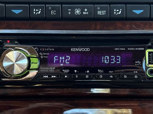 Used 2000 Mercedes-Benz E 320 E 320 Sedan 4D image 17