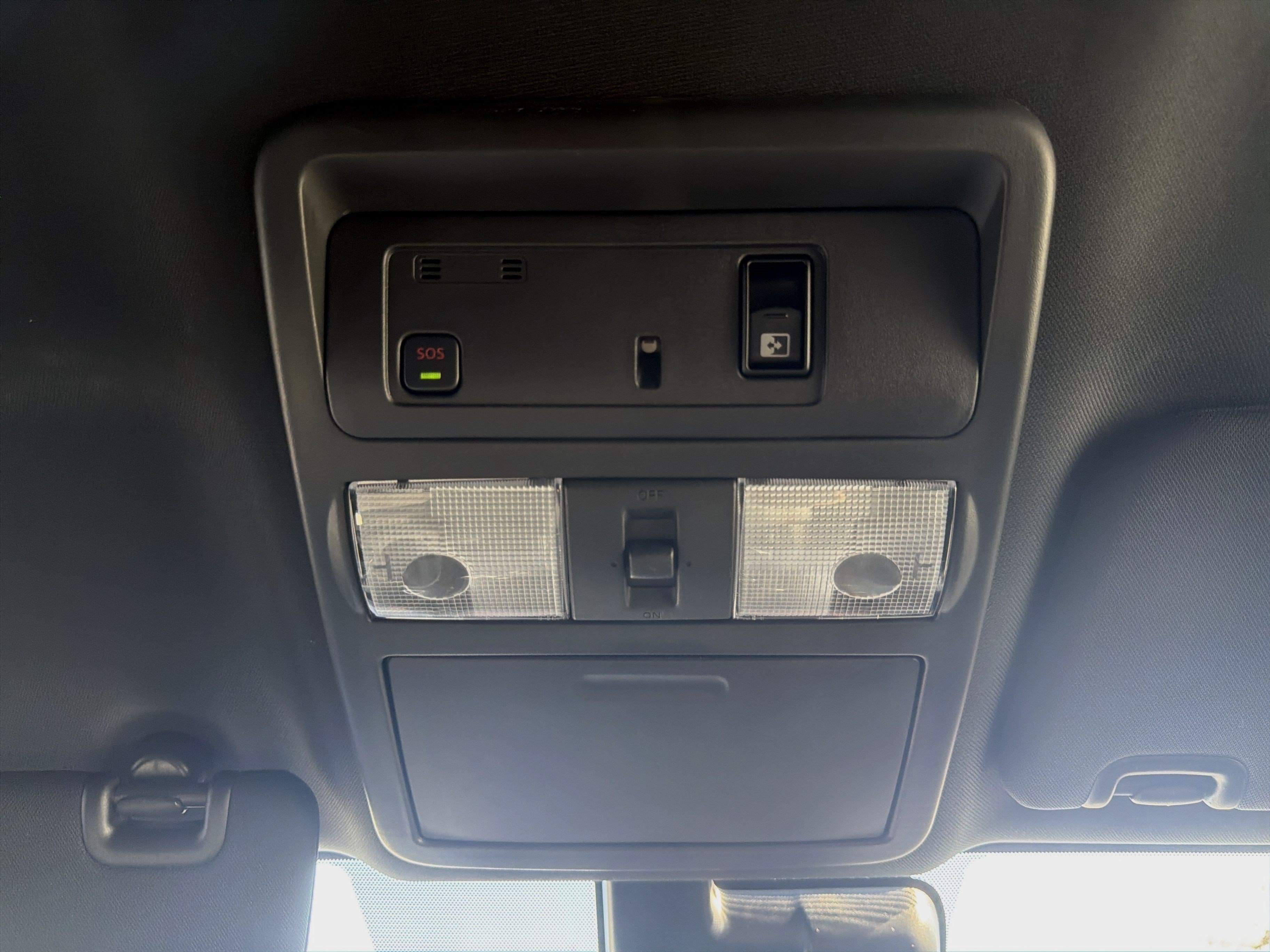 Used 2023 Nissan Titan PRO-4X w/ Pro-4x Utility Package AWD/4WD image 46