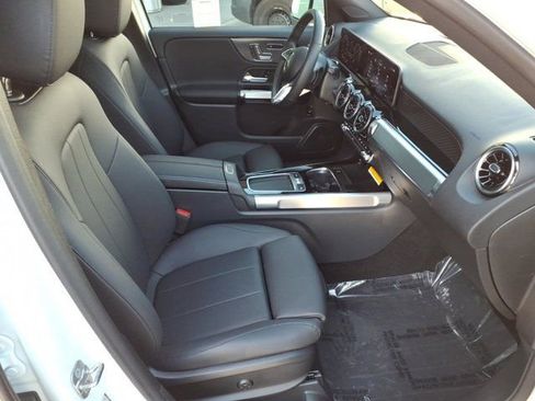 Certified 2026 Mercedes-Benz GLB 250 4MATIC image 16