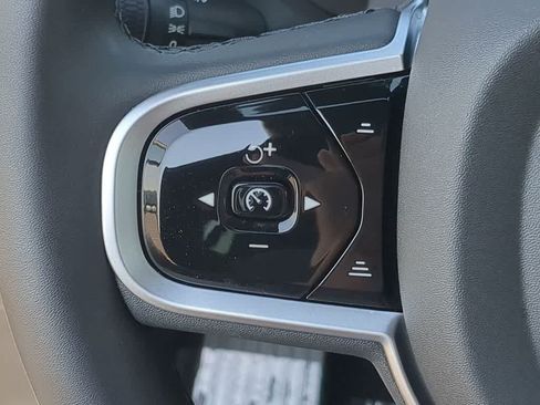 Certified 2026 Volvo XC90 T8 Ultra AWD/4WD image 22