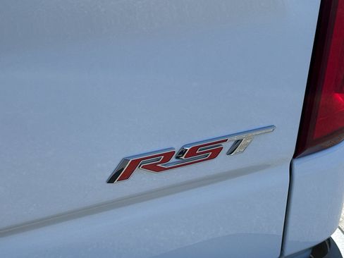 Used 2024 Chevrolet Silverado 1500 RST AWD/4WD image 8