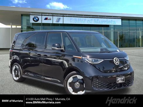 Used 2025 Volkswagen ID. Buzz Pro S RWD image 1