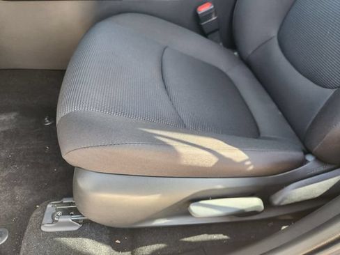 Certified 2025 Toyota RAV4 LE AWD/4WD image 23