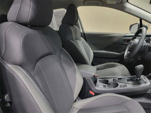 Certified 2025 Subaru Crosstrek 2.0i Premium image 17