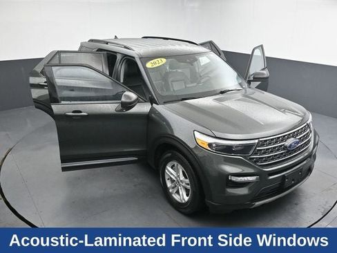 Used 2023 Ford Explorer XLT w/ Equipment Group 202A image 30