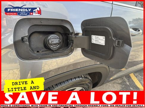 Used 2024 Volkswagen Atlas SE image 40