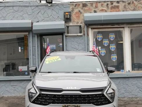 Used 2023 Kia Sportage X-Line image 1