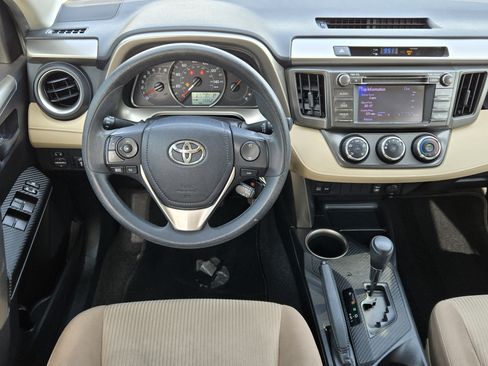 Used 2013 Toyota RAV4 LE FWD image 23