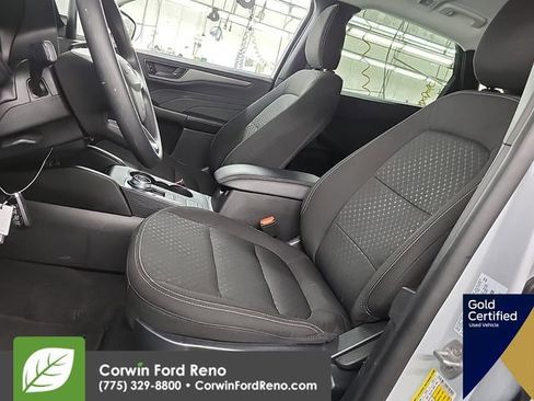 Used 2025 Ford Escape Active image 9
