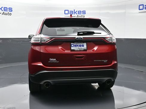 Used 2018 Ford Edge Titanium w/ Equipment Group 301A image 7
