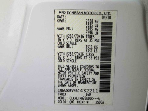 Used 2010 Nissan Frontier SE image 35