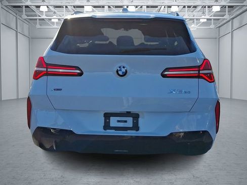 Certified 2025 BMW X3 xDrive30i image 5