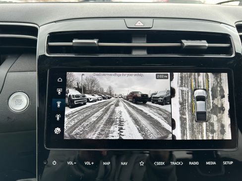 Used 2023 Hyundai Santa Cruz Limited image 45