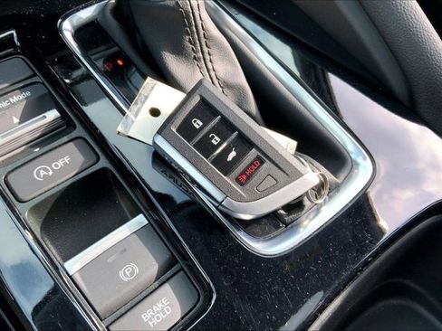 Used 2024 Acura Integra Base image 11