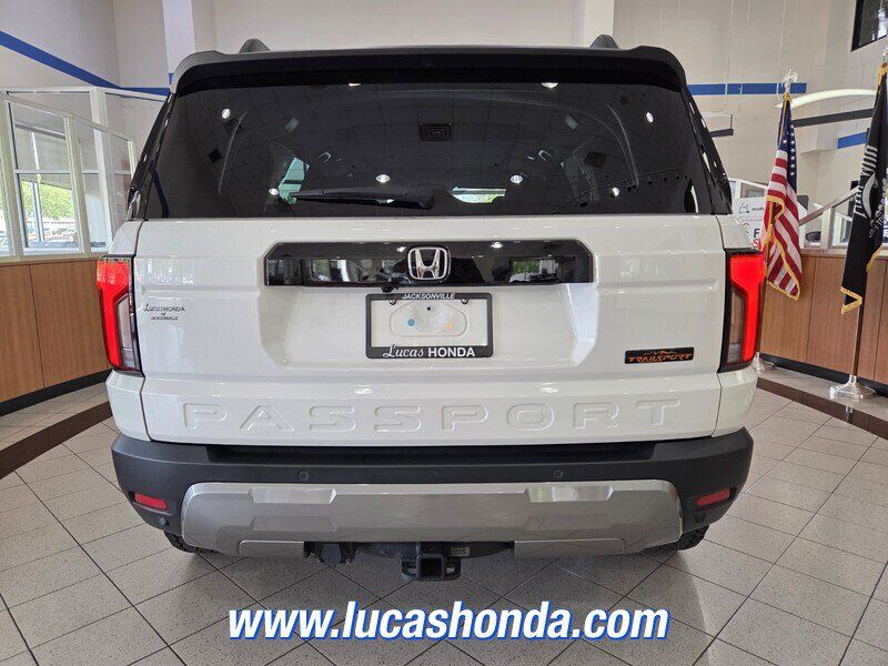 Used 2026 Honda Passport TrailSport image 5