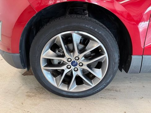 Used 2017 Ford Edge Titanium w/ Equipment Group 302A FWD image 36