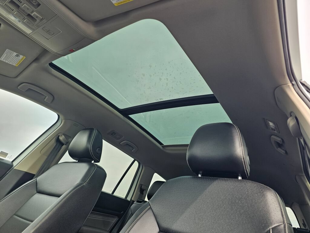 Used 2021 Volkswagen Atlas SEL AWD/4WD image 29