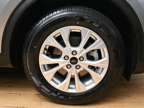 Used 2023 Ford Escape Active image 14