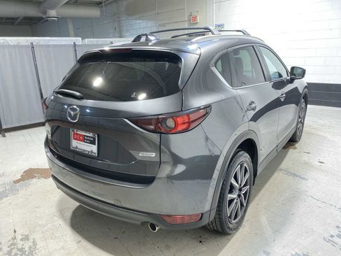 Used 2018 MAZDA CX-5 Touring w/ Preferred Equipment Package AWD/4WD image 26