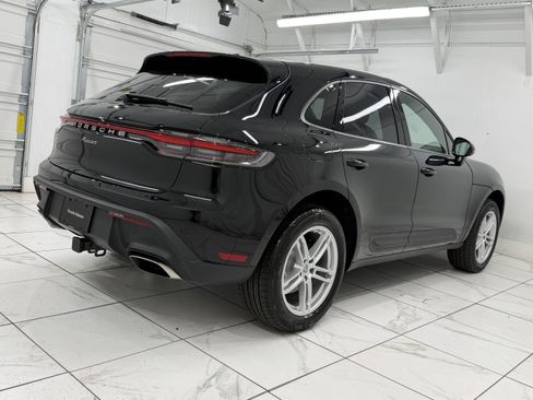 New 2026 Porsche Macan AWD/4WD image 11