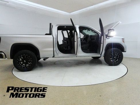 Used 2019 GMC Sierra 1500 SLE w/ Preferred Package AWD/4WD image 12