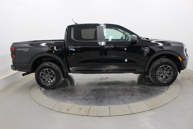 Used 2025 Ford Ranger XLT AWD/4WD image 45
