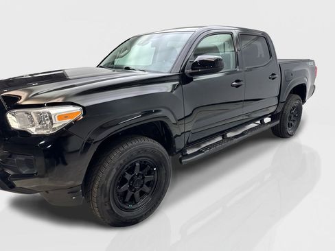 Used 2023 Toyota Tacoma SR w/ SR Convenience Package RWD image 11