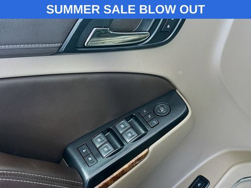 Used 2018 Chevrolet Tahoe Premier AWD/4WD image 18