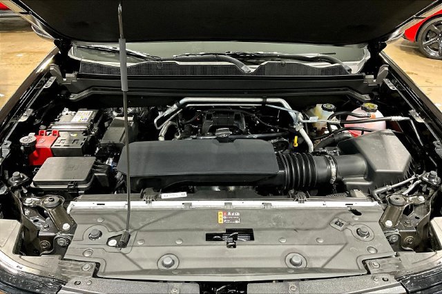 New 2026 Chevrolet Colorado LT w/ Advanced Trailering Package AWD/4WD image 11