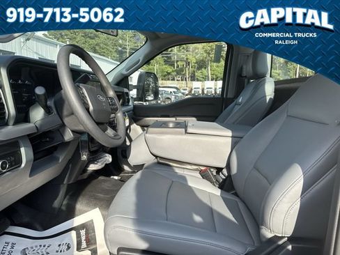 New 2025 Ford F350 XL w/ XL Chrome Package AWD/4WD image 17