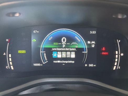 Used 2025 Toyota Camry LE image 23