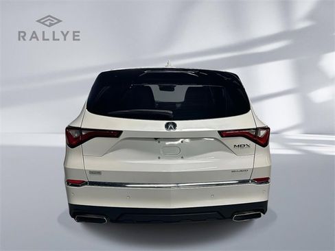 Certified 2023 Acura MDX SH-AWD w/ Advance Package image 4