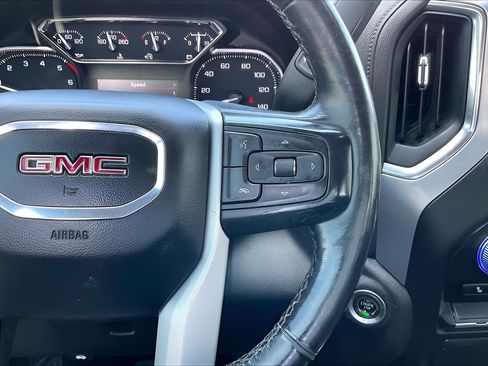 Used 2021 GMC Sierra 1500 Elevation w/ X31 Off-Road Package AWD/4WD image 11