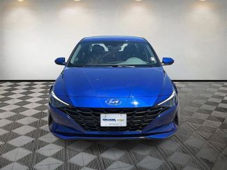 Used 2023 Hyundai Elantra Blue FWD video 2