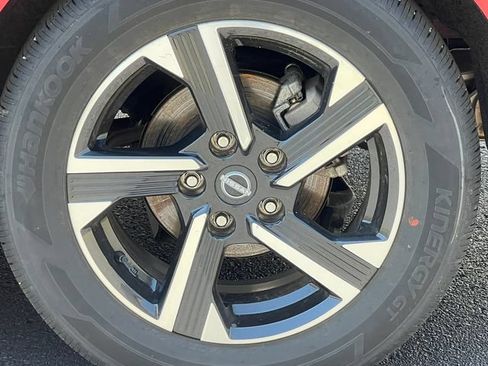 Used 2024 Nissan Sentra SV w/ All-Weather Package FWD image 6