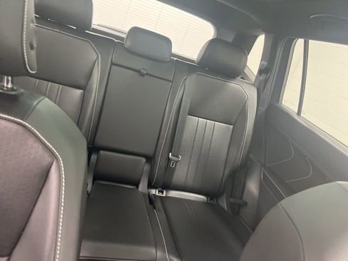 Used 2024 Volkswagen Tiguan SE R-Line AWD/4WD image 28