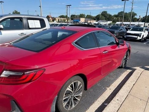 Used 2016 Honda Accord EX image 5