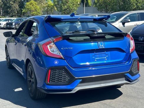 Used 2018 Honda Civic EX image 2