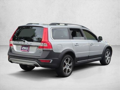 Used 2014 Volvo XC70 T6 AWD/4WD image 5