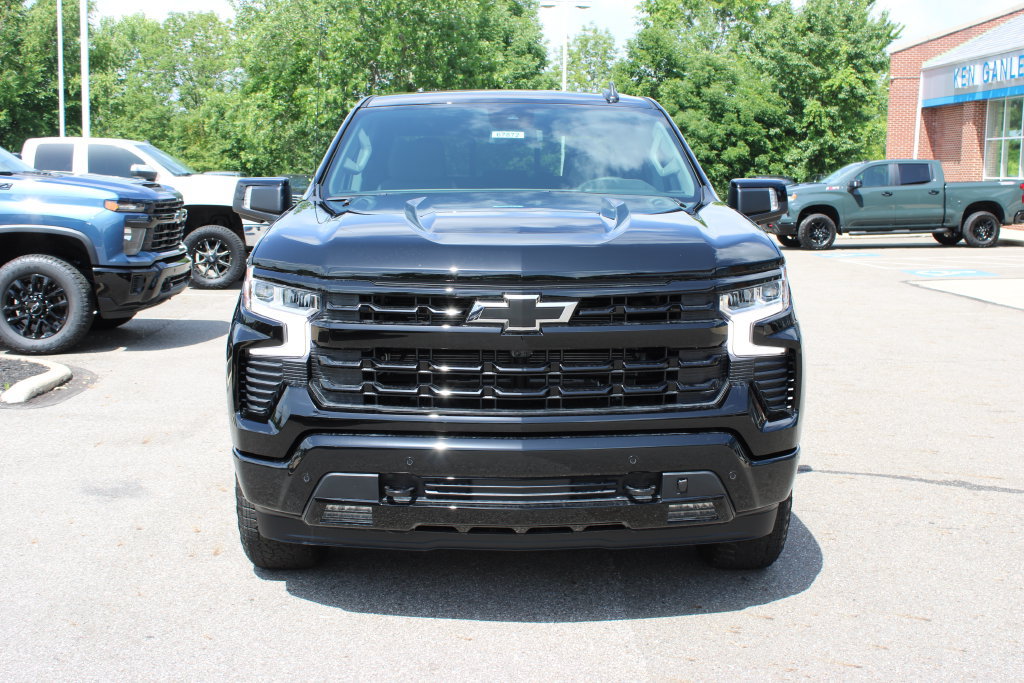 New 2026 Chevrolet Silverado 1500 RST w/ Safety Package AWD/4WD image 8