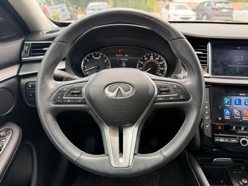 Used 2022 INFINITI QX50 Luxe FWD image 17